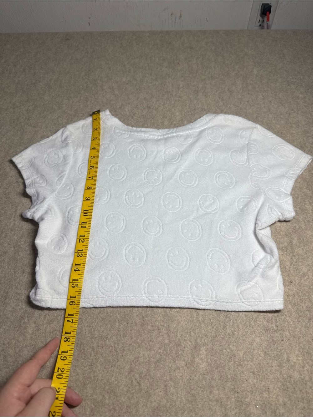 aerie White Embossed Smiley Crop Tee - Picture 7 of 8
